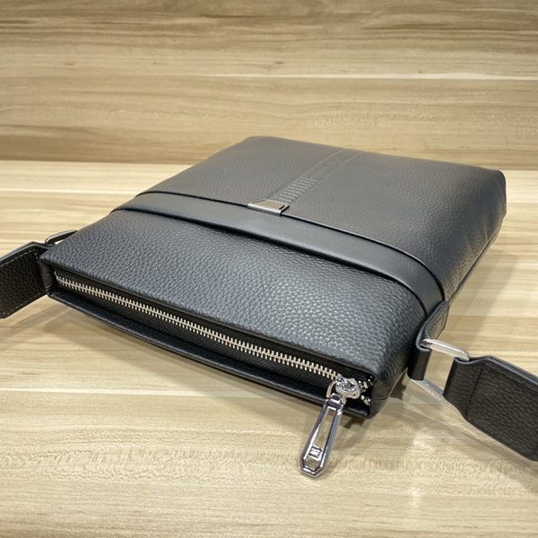 スーパーコピーブランドバッグ内部構造